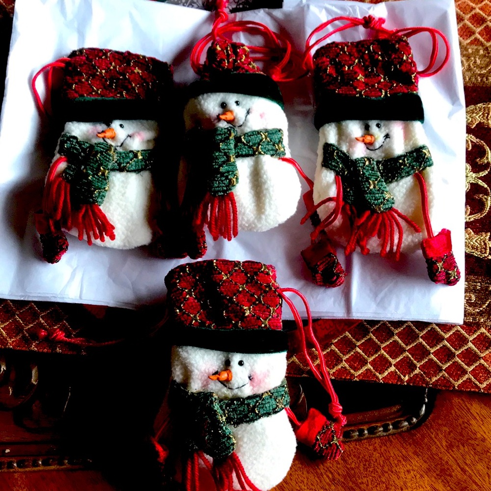 Very pretty Christmas items
